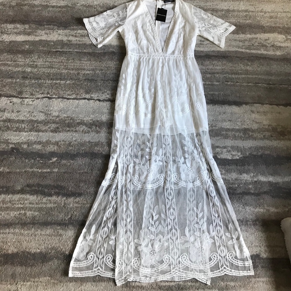 White maxi lace dress